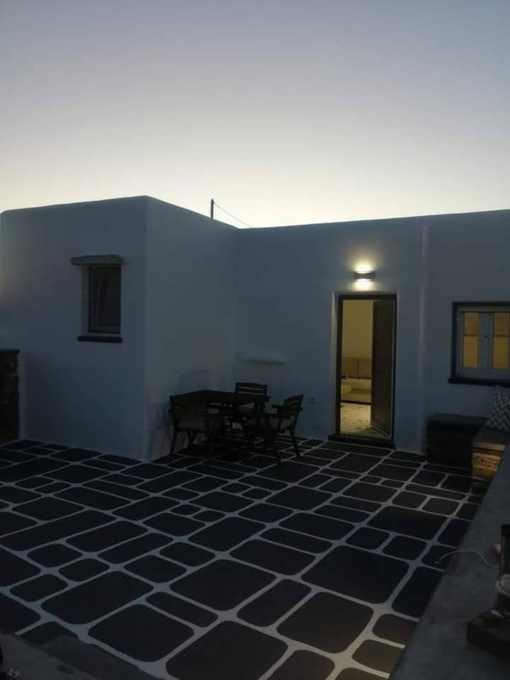 Βότρυς Home Kythnos Exterior foto